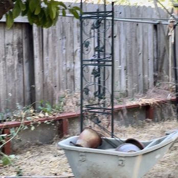 High Quality Fence - Fences & Gates Near Me - Manteca, California High Quality Fence - Fences & Gates Near Me - Manteca, California