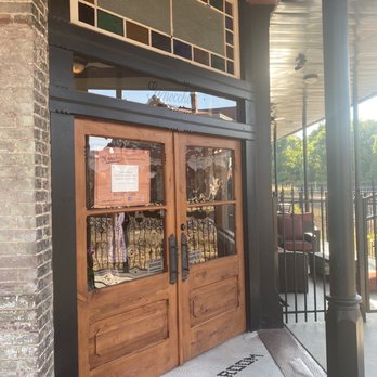 The Ginocchio - Cocktail Bars Near Me - Marshall, Texas