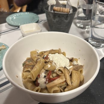 Da Pepo - Italian Near Me - Montclair, New Jersey
