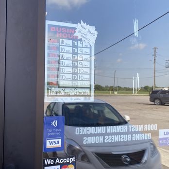 Wichos Tacos - a car parked in front of a business - Tacos Near Me - Indianapolis, Indiana Wichos Tacos - a car parked in front of a business - Tacos Near Me - Indianapolis, Indiana