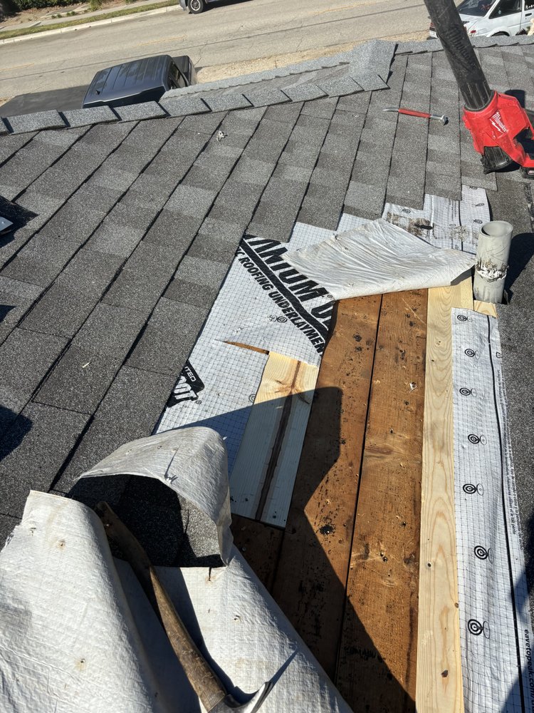 Slide of A & B Roofing