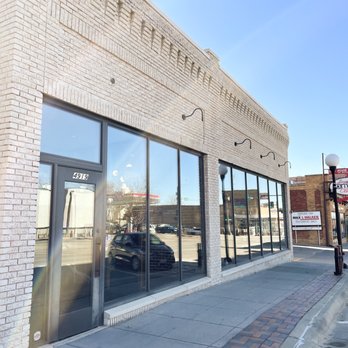 Good Lookin' - Exterior - Breakfast & Brunch Near Me - Omaha, Nebraska Good Lookin' - Exterior - Breakfast & Brunch Near Me - Omaha, Nebraska