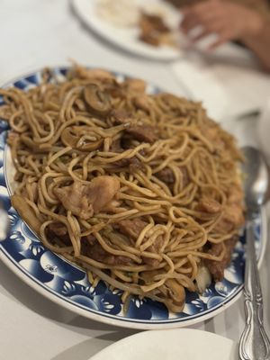 Yang Chow Restaurant by null