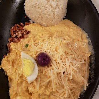 CVI.CHE 105 - Chicken with rice - Peruvian Near Me - Miami, Florida CVI.CHE 105 - Chicken with rice - Peruvian Near Me - Miami, Florida