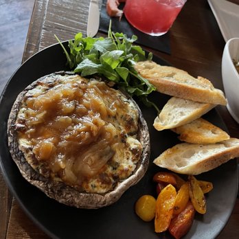 True Kitchen + Bar - New American Near Me - Roseburg, Oregon True Kitchen + Bar - New American Near Me - Roseburg, Oregon