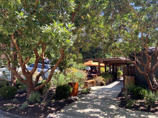 Big Sur Roadhouse by null