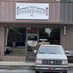 Plaza Barber Shop - Front entrance