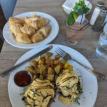 Lighthouse - Lighthouse Benedict with Cinnamon Sugar Beingets - Breakfast & Brunch Near Me - Newport Beach, California