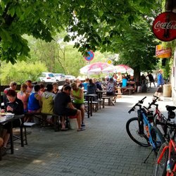 Restaurace Na Marjánce - Gets very popular on weekends for good reason.