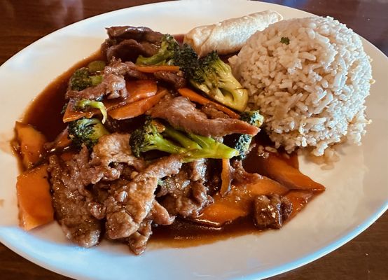 Suzi's Chinese by null