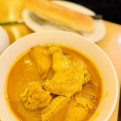 Pho Mac Vietnamese Restaurant - Chicken curry