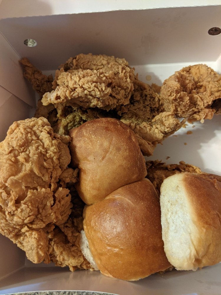 BUSH’S CHICKEN Updated August 2024 2834 N Veterans Blvd, Eagle Pass