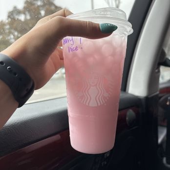 Starbucks - My Pink Drink!! - Coffee & Tea Near Me - Port Hueneme, California