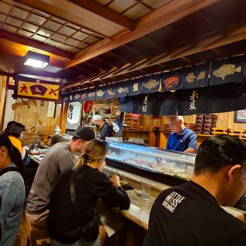 Akasaka - Japanese Near Me - Honolulu, Hawaii