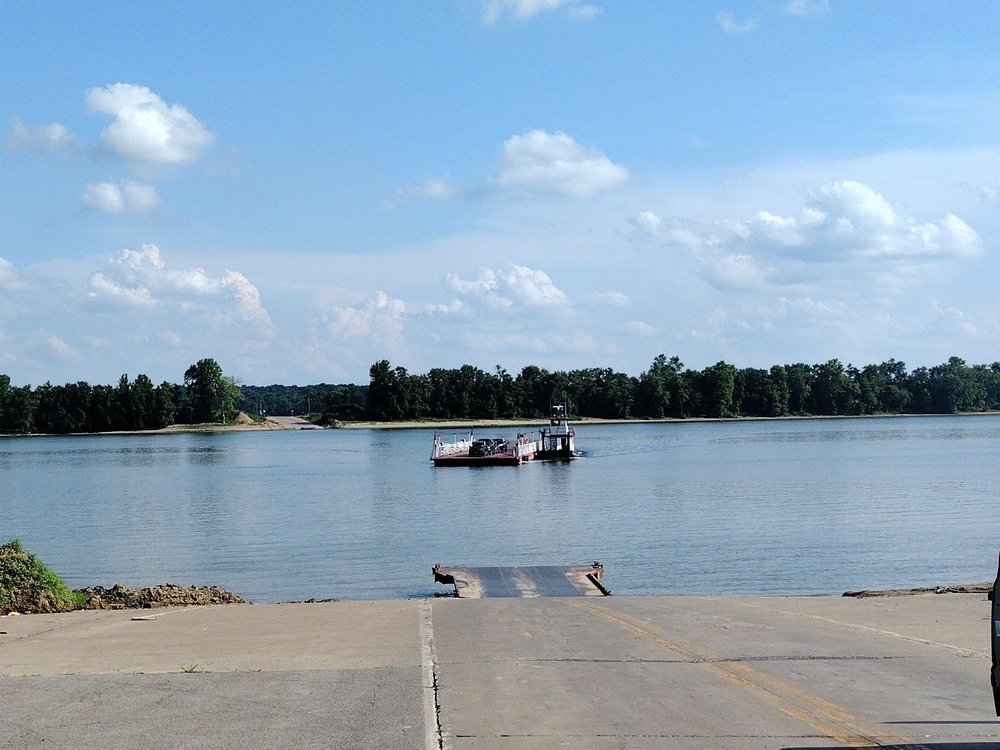 CAVE IN ROCK FERRY Updated August 2024 43 Photos 100 E Main St