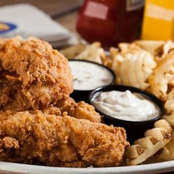 Pluckers Wing Bar - Landmark