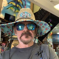 Kitty Hawk Surf - OBX hat model unknown