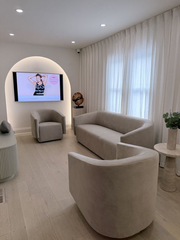 Sunshine Cosmetic Clinic & Medi Spa Logo