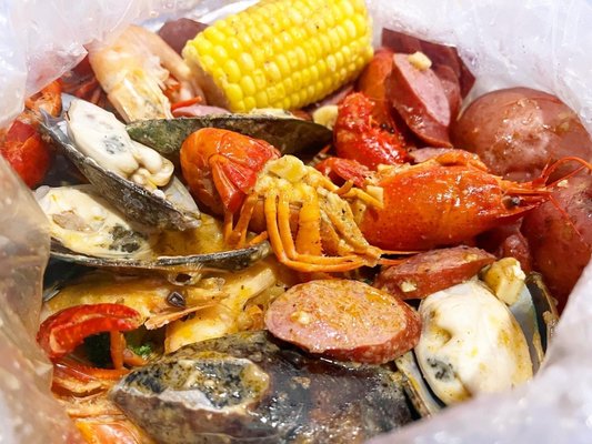 New Amazing Crab House by null
