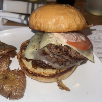 Sixty Vines - Double Cabernet Burger - Wine Bars Near Me - Winter Park, Florida Sixty Vines - Double Cabernet Burger - Wine Bars Near Me - Winter Park, Florida