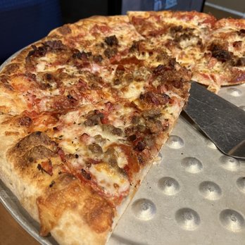 Crafters Pizza and Drafthouse - Pizza Near Me - Carmel, Indiana