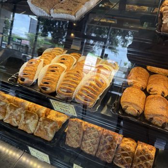 Lilit Bakery - Desserts Near Me - North Hollywood, California