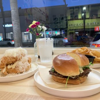 Cosmos Burger - Burgers Near Me - Oceanside, California Cosmos Burger - Burgers Near Me - Oceanside, California