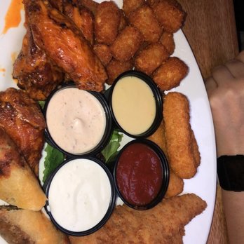 Cavanaugh's Rittenhouse - Sports Bars Near Me - Philadelphia, Pennsylvania