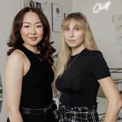 Moon Glow Nail studio