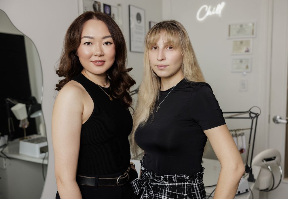 Moon Glow nail studio