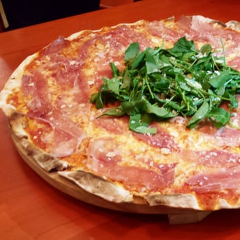 Peperoni Pizzeria - Pizza Near Me - Taguig, NCR