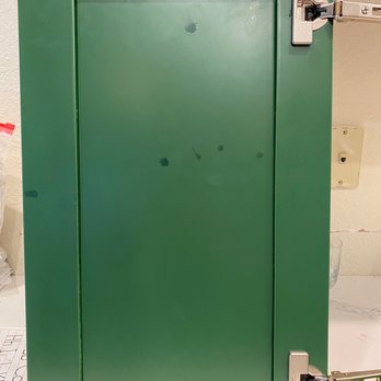 DY Refinishing Co. - Horrible paint job - Cabinetry Near Me DY Refinishing Co. - Horrible paint job - Cabinetry Near Me