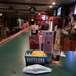 Scotty's Pub - Bar Area and my selection