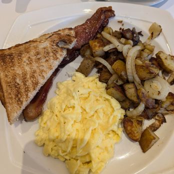 Harry's Restaurant - Breakfast & Brunch Near Me - Houston, Texas Harry's Restaurant - Breakfast & Brunch Near Me - Houston, Texas