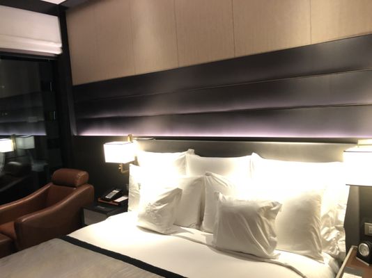 InterContinental Singapore Robertson Quay by IHG by null
