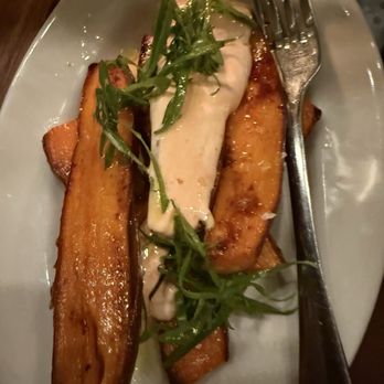Gjelina - New American Near Me - New York, New York