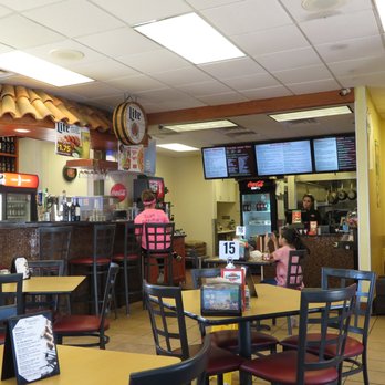 Pizzaiolo's - Pizza Near Me - Brenham, Texas