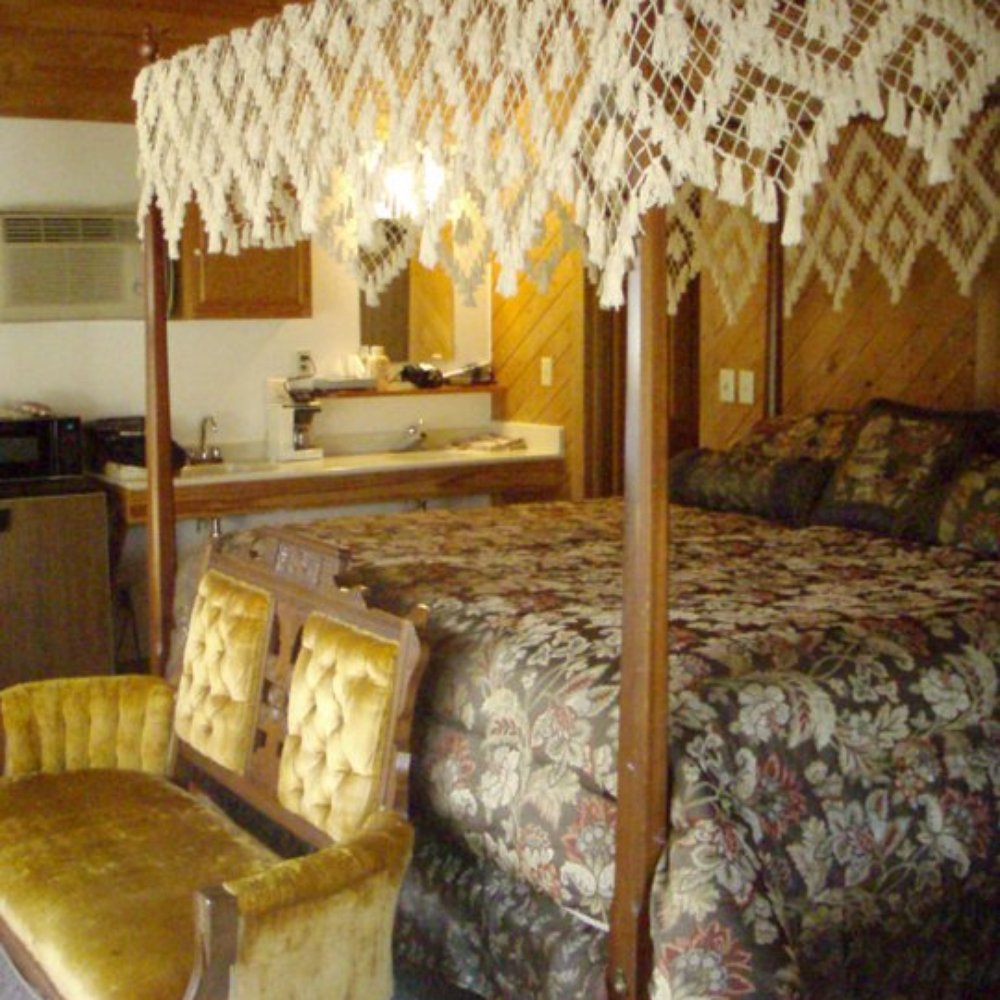 Scarborough Inn - Our cute room - Hotels Near Me - Manteo, North Carolina Scarborough Inn - Our cute room - Hotels Near Me - Manteo, North Carolina