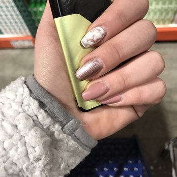 Bells Nails And Spa - Marble - 3 weeks after the appointment - Nail Salons Near Me - Gresham, Oregon