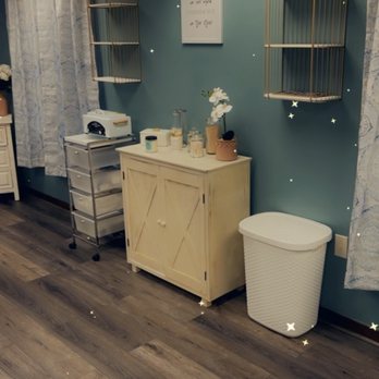 With Love by Jess Esthetics Spa - Clean and peaceful atmosphere - Skin Care Near Me - Washington, Pennsylvania With Love by Jess Esthetics Spa - Clean and peaceful atmosphere - Skin Care Near Me - Washington, Pennsylvania