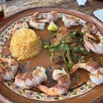 Chuy's Fiestas - new  mar y tierra - Mexican Near Me - San Francisco, California