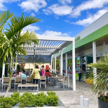 Lake Park Diner - New American Near Me - Naples, Florida