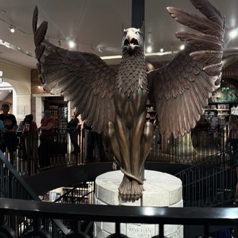 Harry Potter Shop - Books, Mags, Music & Video Near Me - New York, New York