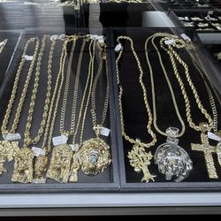 Jav's & Co Jewelry