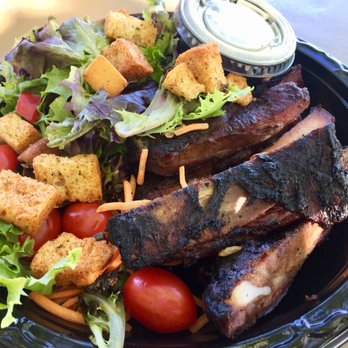 Cooper Vineyards - Delicious BBQ lunch - Wineries Near Me - Plymouth, California