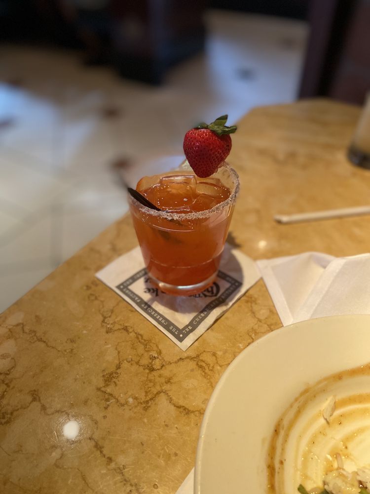 THE CHEESECAKE FACTORY 752 Photos & 716 Reviews 140 Market St