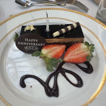 Cafe Sierra - Beautiful desert brought out to us - New American Near Me - Universal City, California