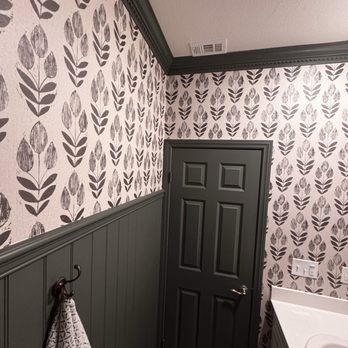 Coulson Crown Moulding - Shiplap wall, baseboards and crown moulding - General Contractors Near Me - Riverside, California Coulson Crown Moulding - Shiplap wall, baseboards and crown moulding - General Contractors Near Me - Riverside, California