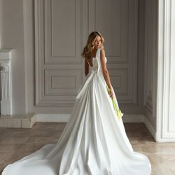 Bridals By Natalie - Eva Lendel - Valery