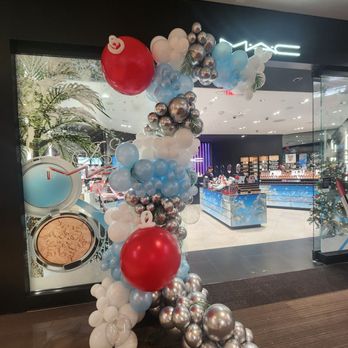 MAC Cosmetics - Welcome to the store with balloon arch - Makeup Artists Near Me - Brea, California